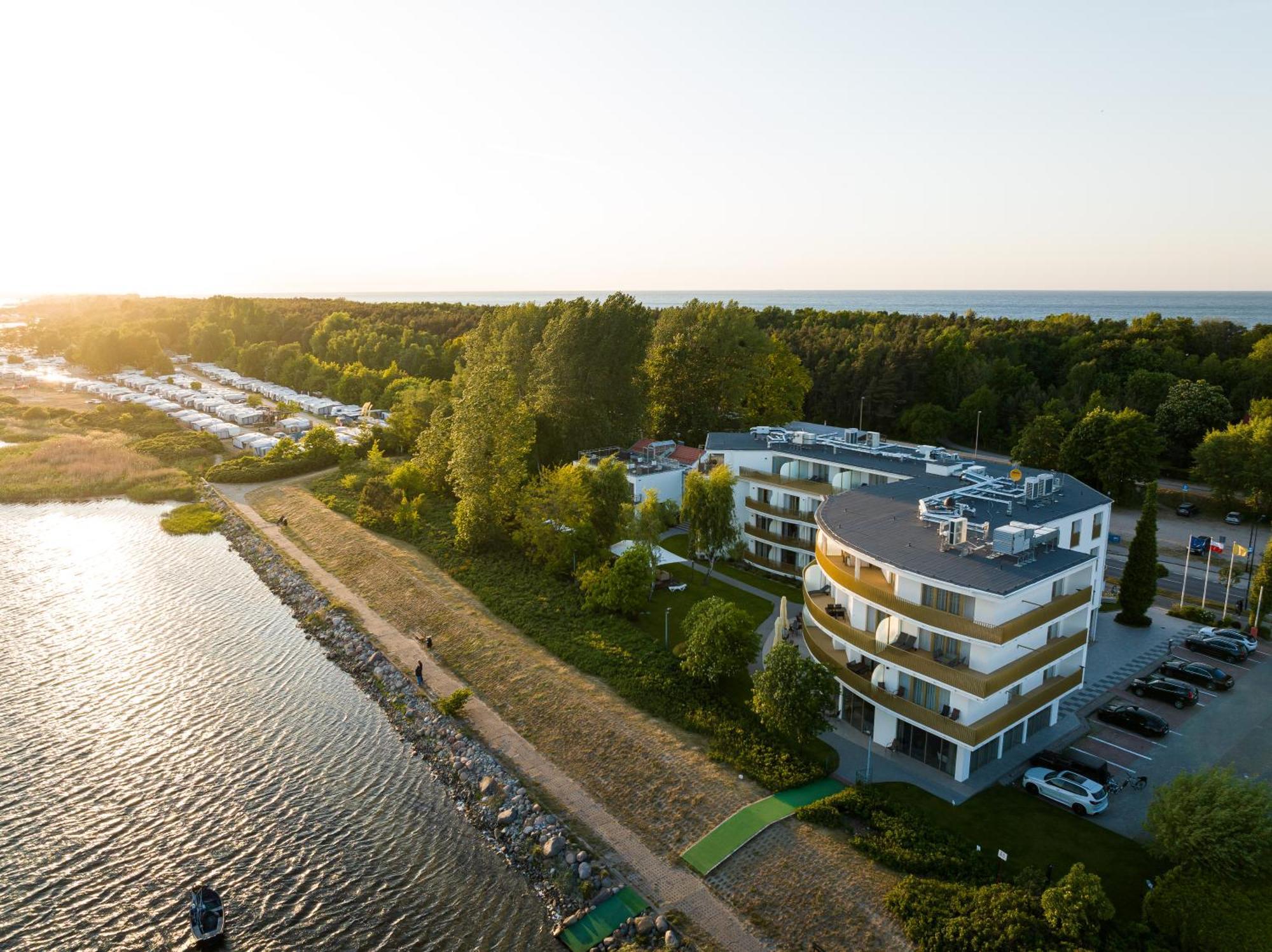 Hotel Meridian Chałupy Dış mekan fotoğraf